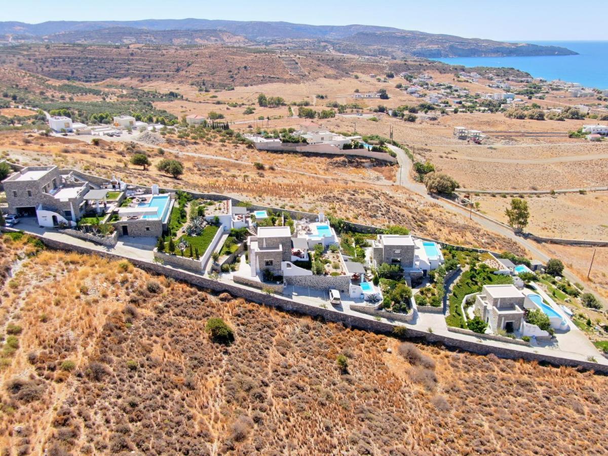 Stelani Villas & Suites Каламакі Екстер'єр фото